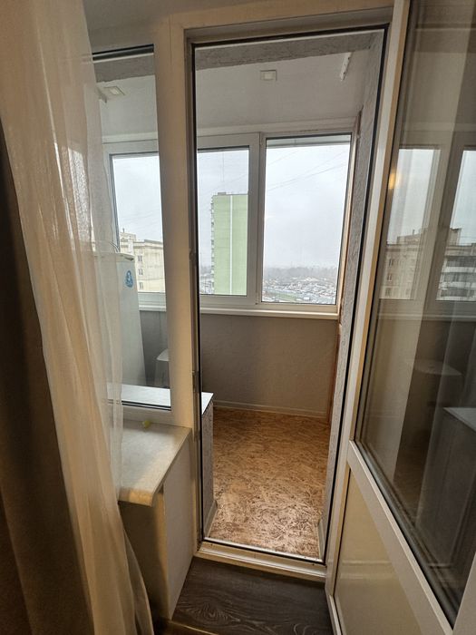 Квартира 3-х кімнатна в деснянському районі