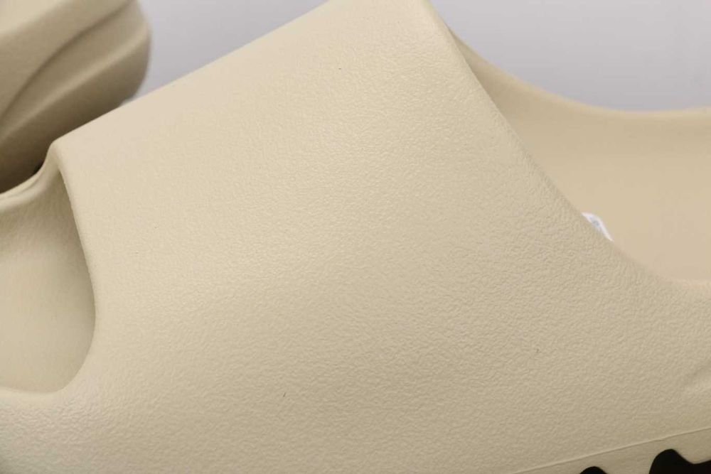 adidas Yeezy Slide Onyx R.41