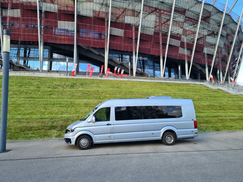 Wynajem busów Komorowscy-Bus od 8 do 20 osób na każdą okazję!