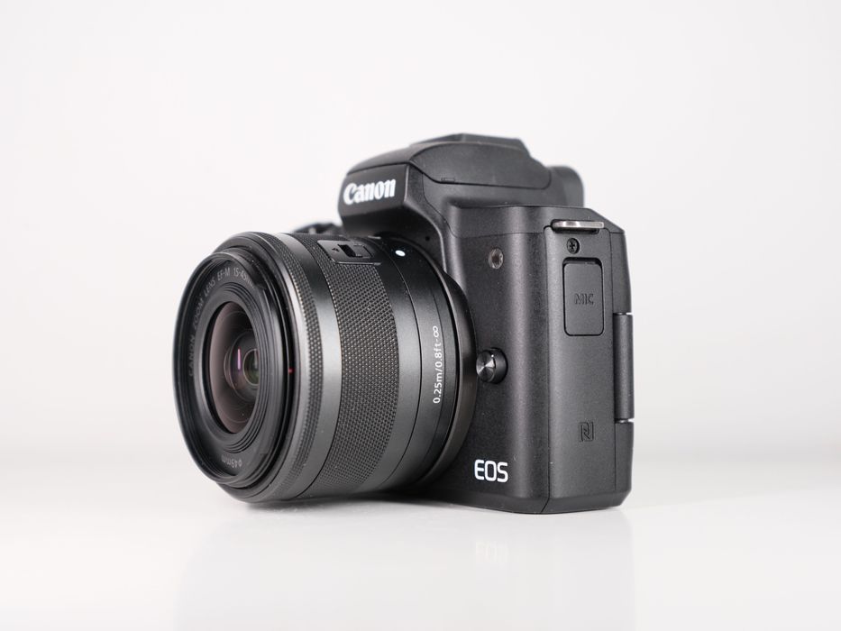 CANON M50 Kit EF-M 15-45 STM + adapter