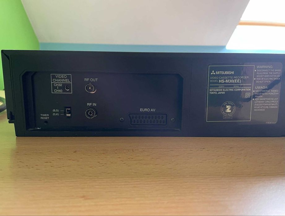 Odtwarzacz kaset  VHS Mitsubishi HS-M30(EE)
