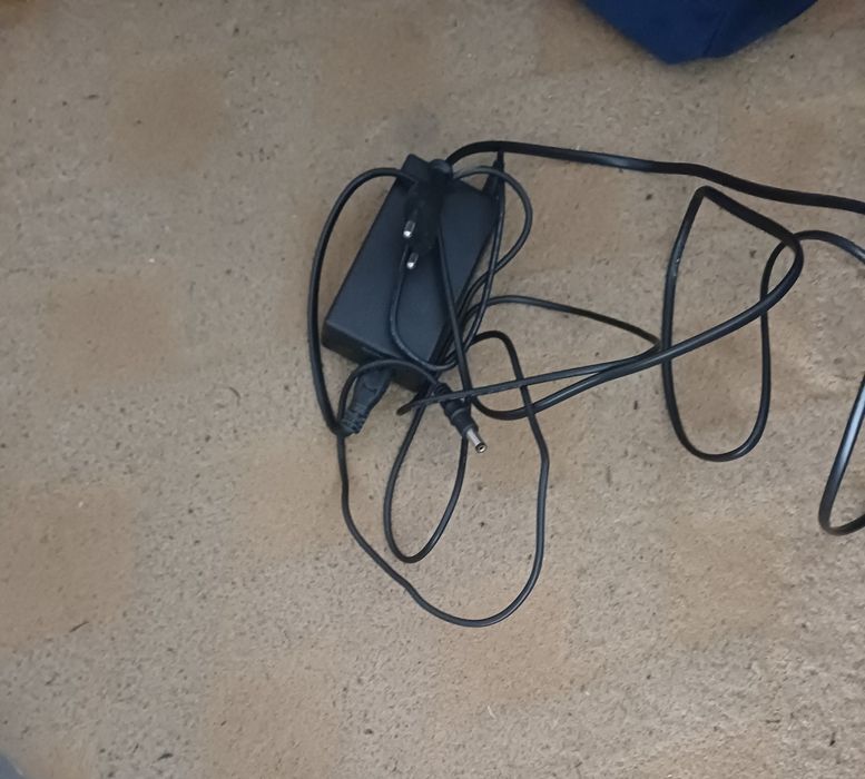 Logitech G29 + pedały + shifter – PS4 / PS5 / PC