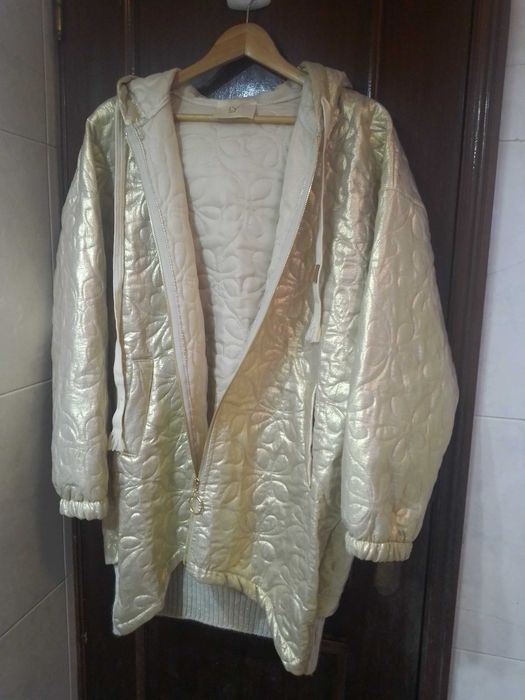 Parka dourada tamanho único