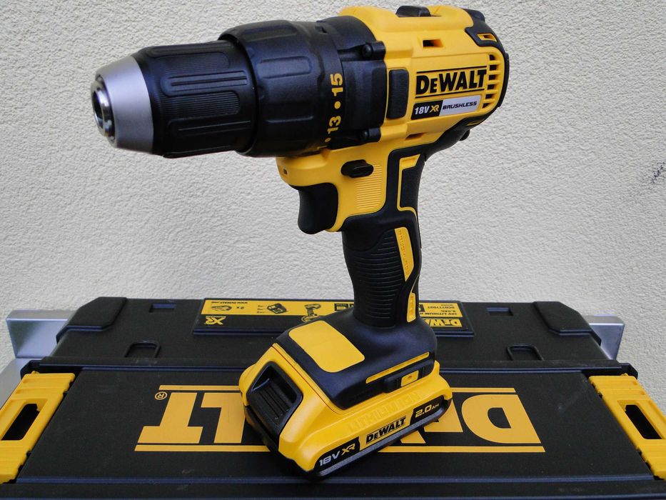 DEWALT DCD777D2T, Wiertarko-wkrętarka, 18V 2x2Ah, Nowa