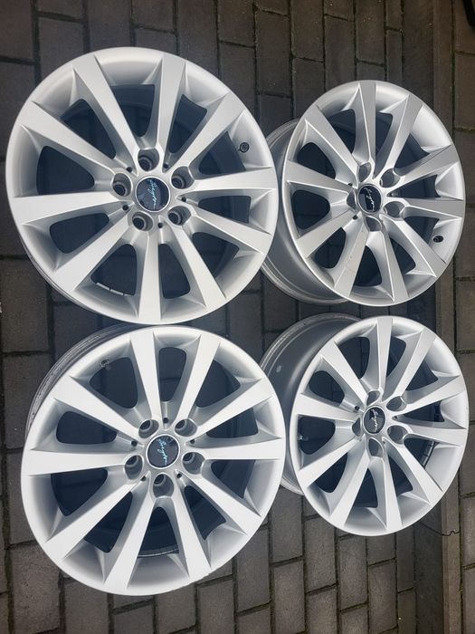 Felgi 8Jx18" 5x120 ET30  BMW F10 F30 F20 E60 E90 X1 X3 X5 E70 F25 E84