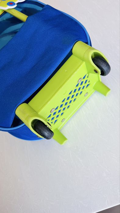 Дитячій чемодан для іграшок 2–4 роки