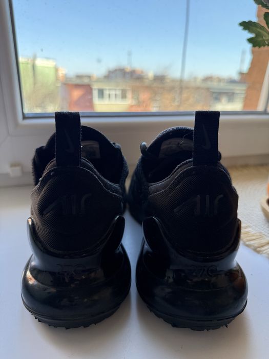 Кроссовки nike air max 270