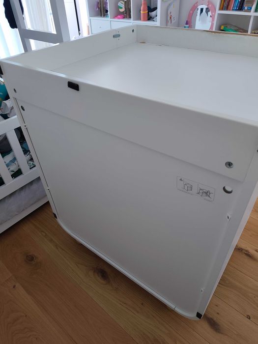 Trocador Myllra Ikea