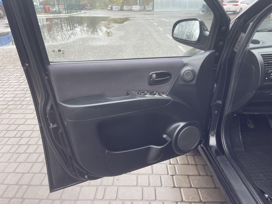 хендай матрикс.