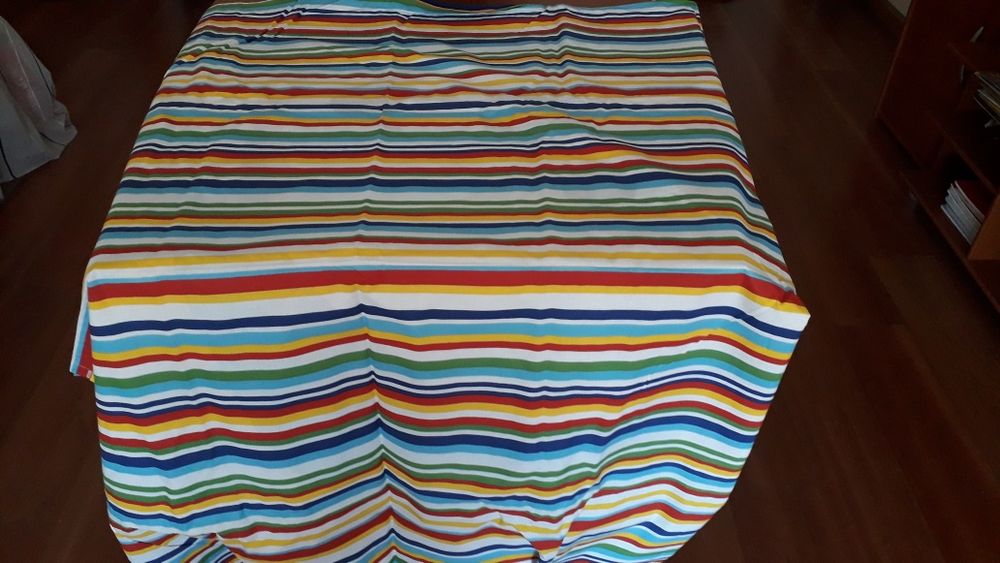 Conjunto novo de capa de edredão, lençóis, fronhas e almofada