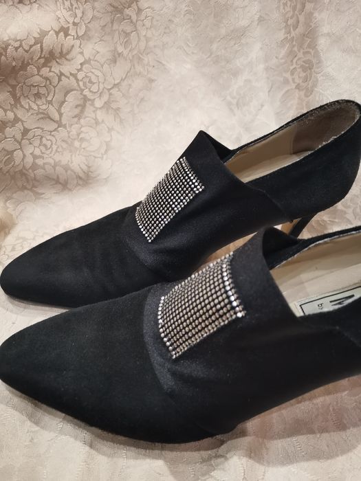 Mano by Olympic Made in Italy rozm 38 czarne botki, czółenka, obcas