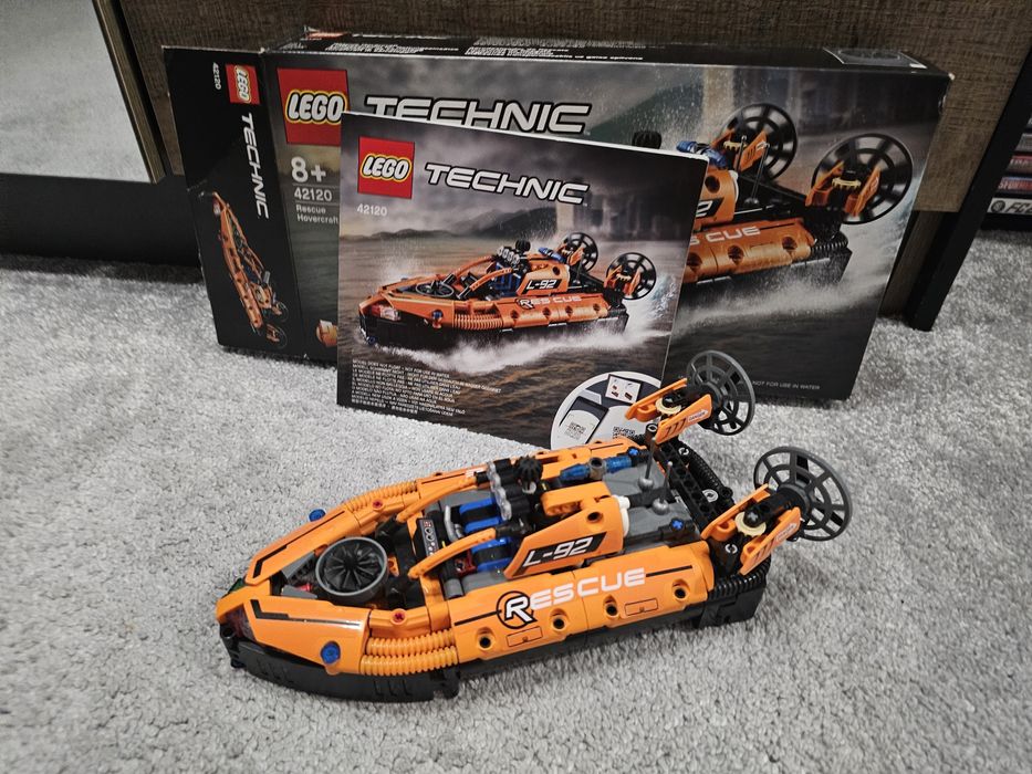 LEGO 42120 Motorówka Ratunkowa/Dwupłatowiec 2w1