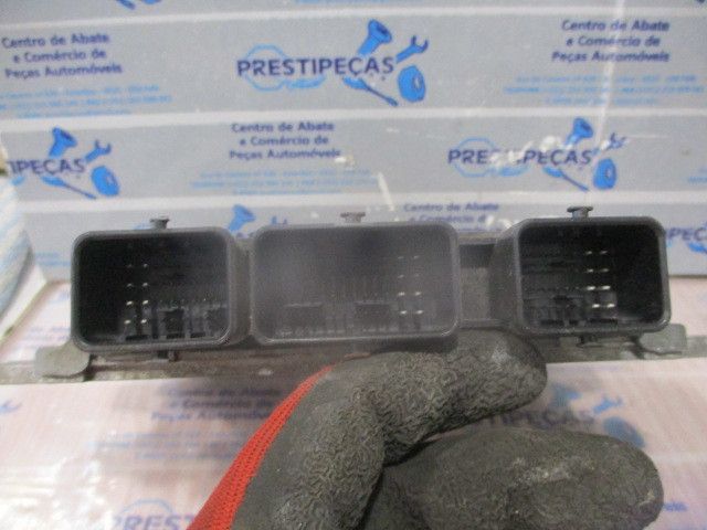 Centralina motor / ECU NISSAN Micra IV (K13)