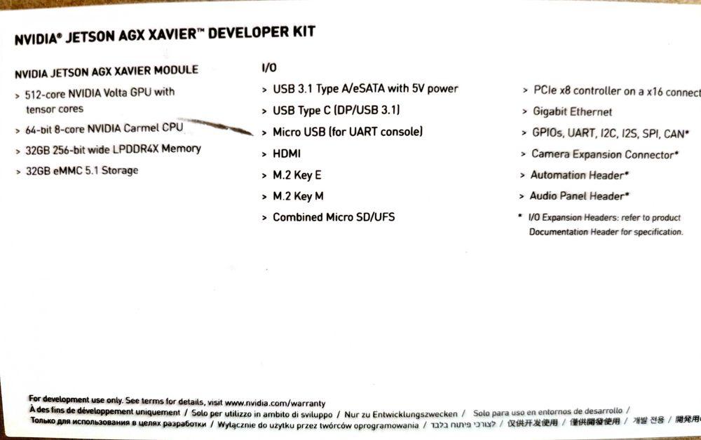 Komputer AI dla programistów video NVIDIA Jetson AGX Xavier (32 GB).