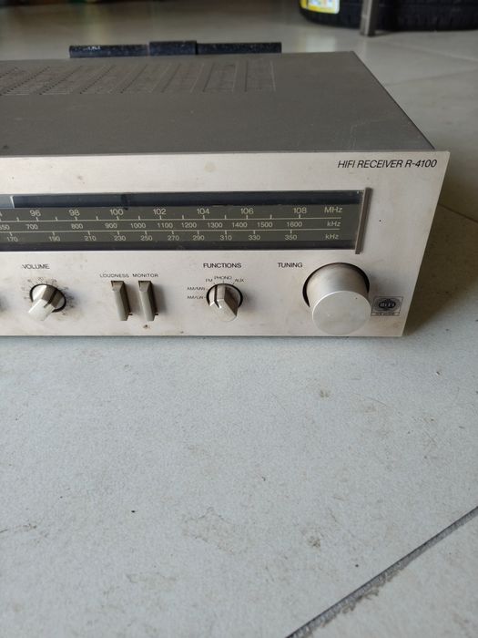 Amplituner Blaupunkt R-4100