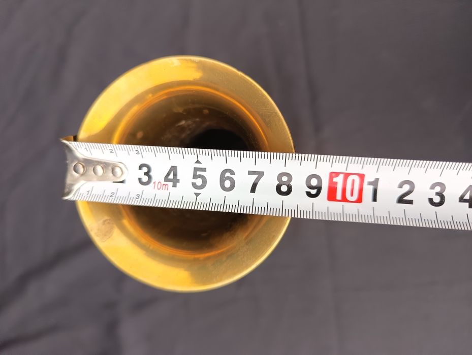 Stary mosiężny wazon