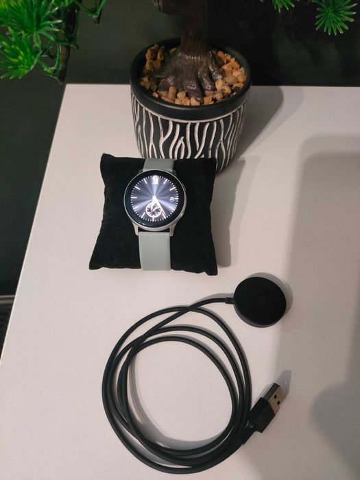 Samsung Galaxy Watch Active2 40 mm srebrny