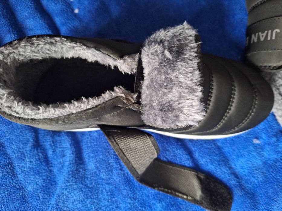 Super ciepłe buty  zimowe 39, wkładka 25cm