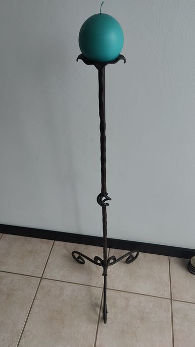 Zestaw mebli kutych metaloplastyka