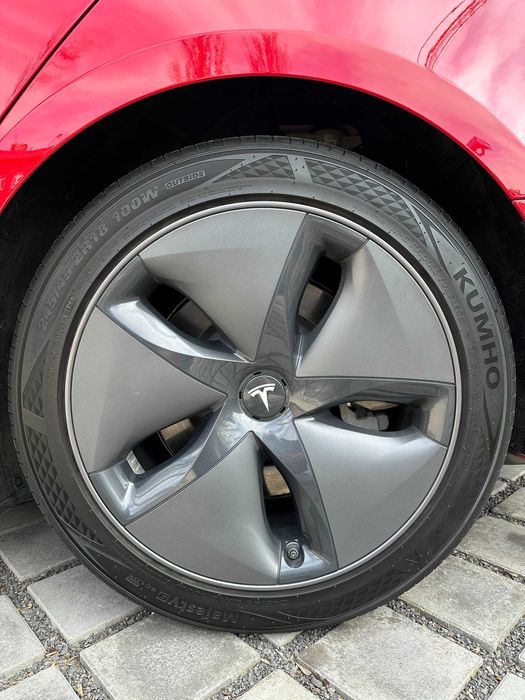 Tesla Model 3 Standard Range Plus