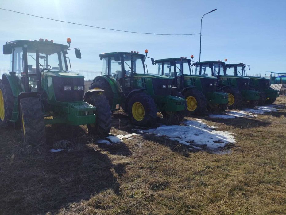 Трактори John Deere 6110В
