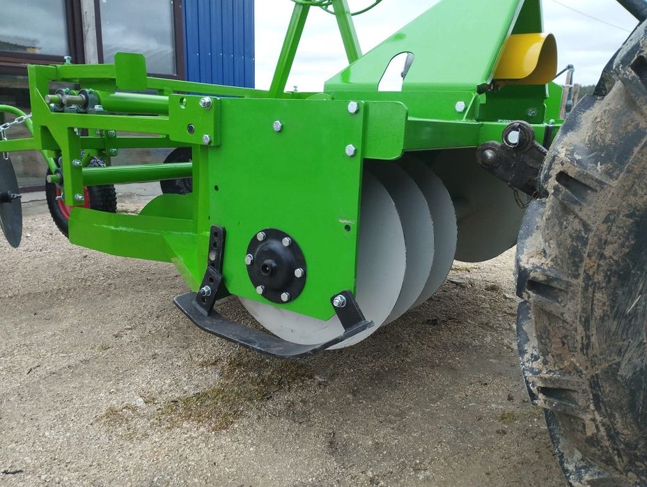 Шнековий Грядуутворювач