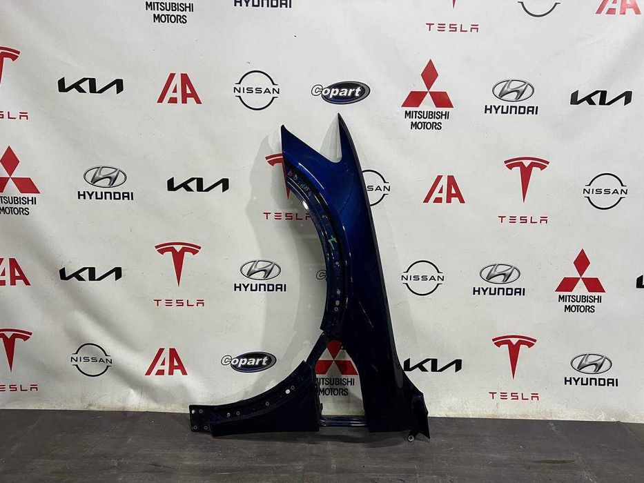 Крило переднє ліве Audi E-Tron