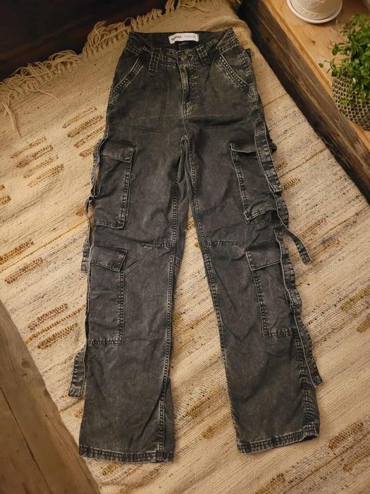 Spodnie damskie bojówki Bershka rozmiar 32