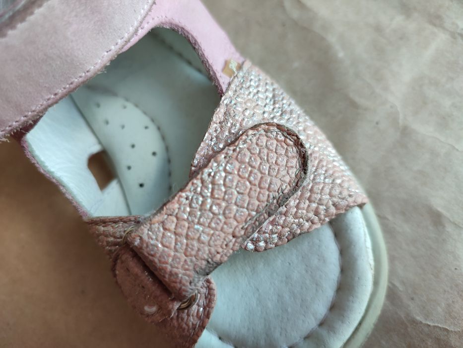 Skórzane sandałki handmade Emel roz. 22