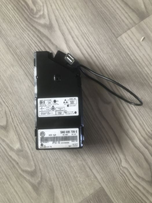 Блок Media- in .MDI  bluetooth vw 2 в одном