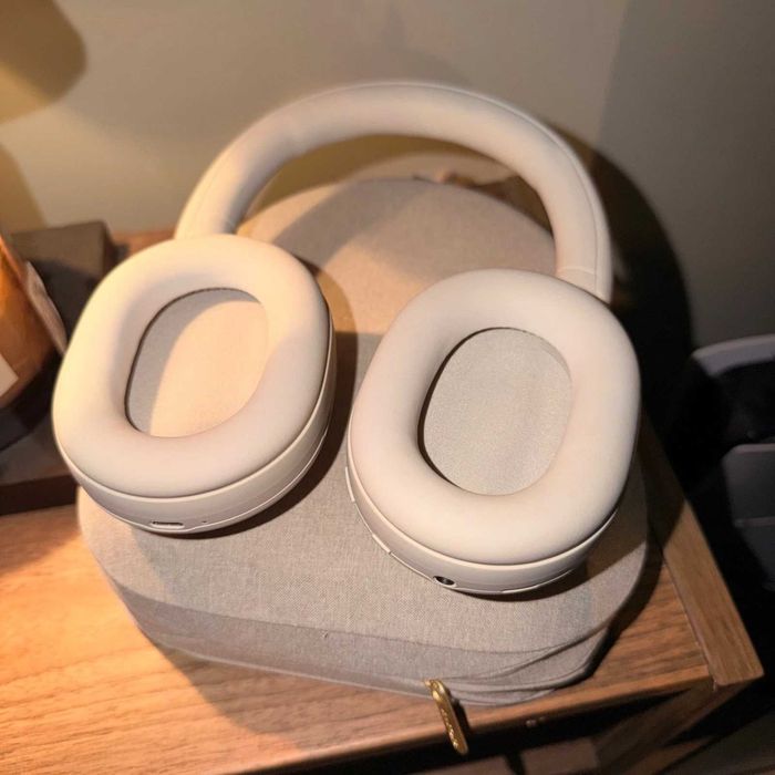 Sony WH-1000XM5 Prateado