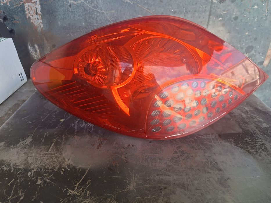 Farolim traseiro Peugeot 207 Esq