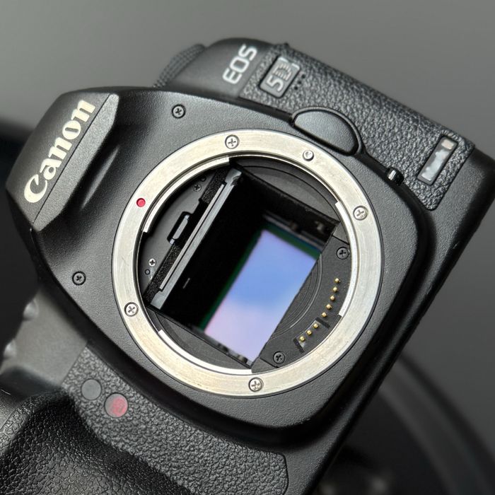 canon 5d mark ii - купити фототехніку, відеотехніку - Ціна на OLX.ua