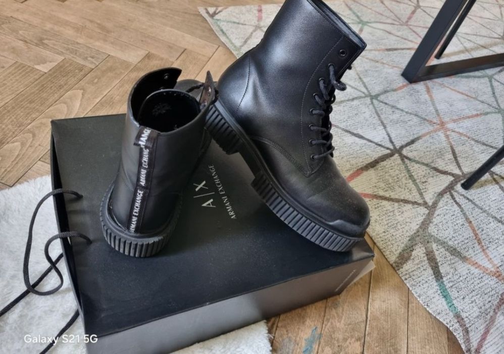 Emporio Armani- obuwie skórzane. Rozmiar 41