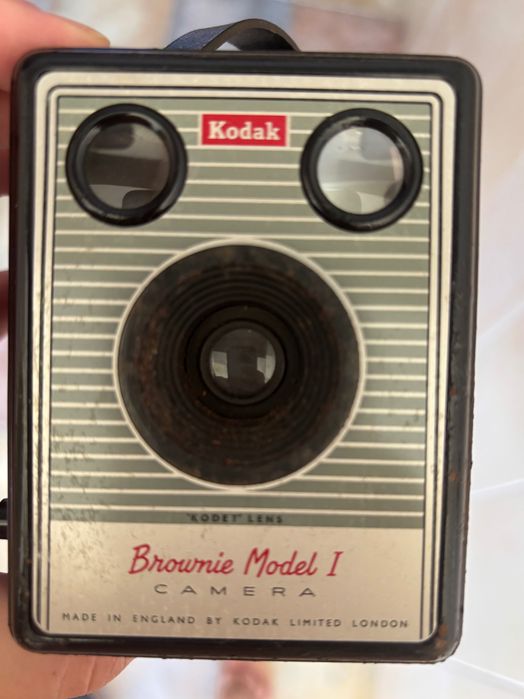 Máquina fotográfica antiga da Kodak