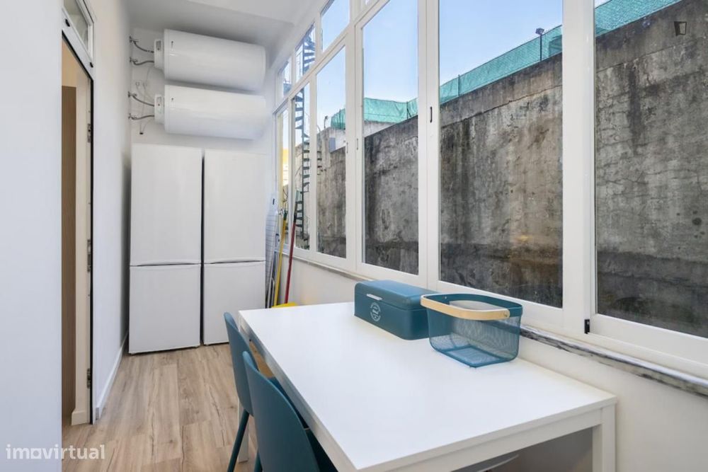 Quarto - localizado em Penha de França Lisbon