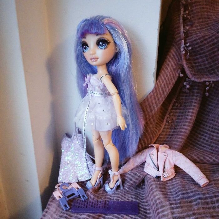 Lalka Rainbow High Violet Willow