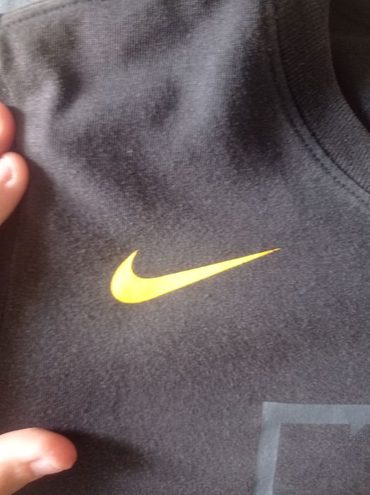 продам спортивную футболку найк