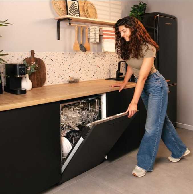 Bolero Aguazero 6102 Full-BI E Máquina de lavar louça de encastrar Bolero, 60 cm, 12 serviços e 7 programas com início retardado.