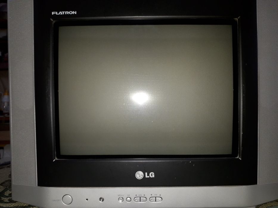 Телевізор LG Flatron 15"