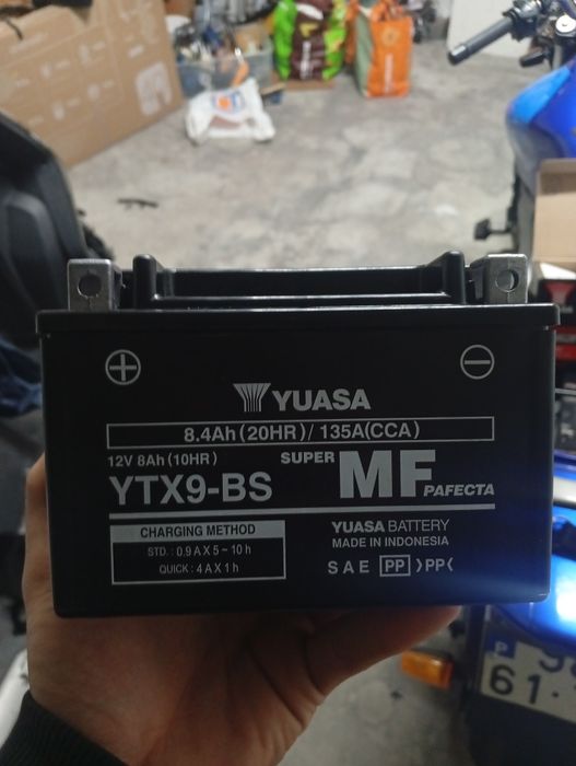 Bateria para moto de média e alta cilindrada