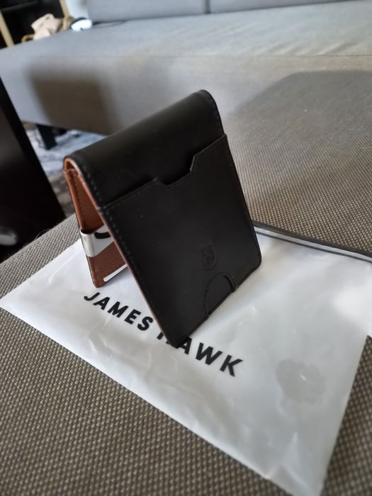 Nowy nieużywany portfel James Hawk RFID