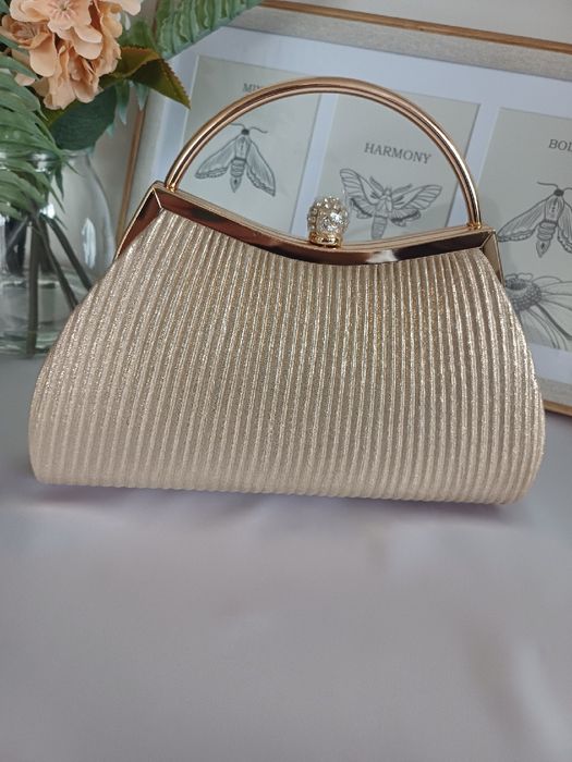 Złota Torebka Wieczorowa - Karbowana