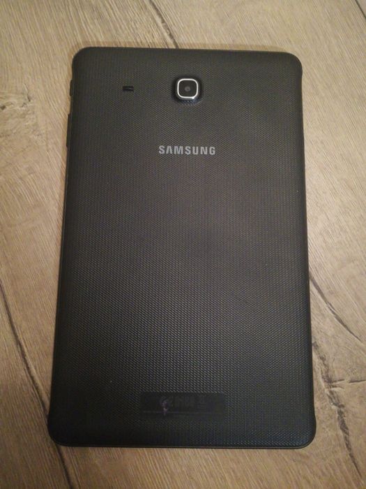 Планшет Samsung рабочий T560