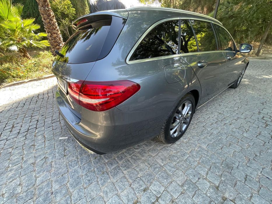 Mercedes Benz carrinha Classe C 220d