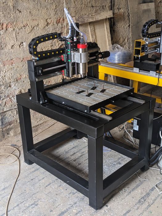 Фрезерний верстат з ЧПК по металу! 500х500мм. ЧПУ станок