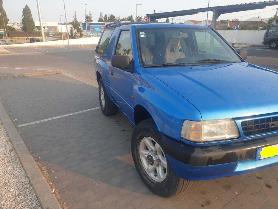 OPEL FRONTERA A 2.5td sport foto 4
