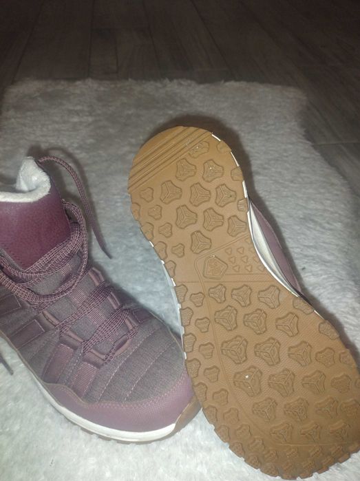 Buty zimowe  wodoodporne