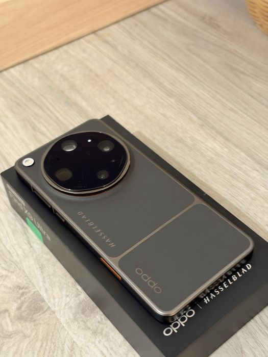 Oppo Find X9 Ultra Novo