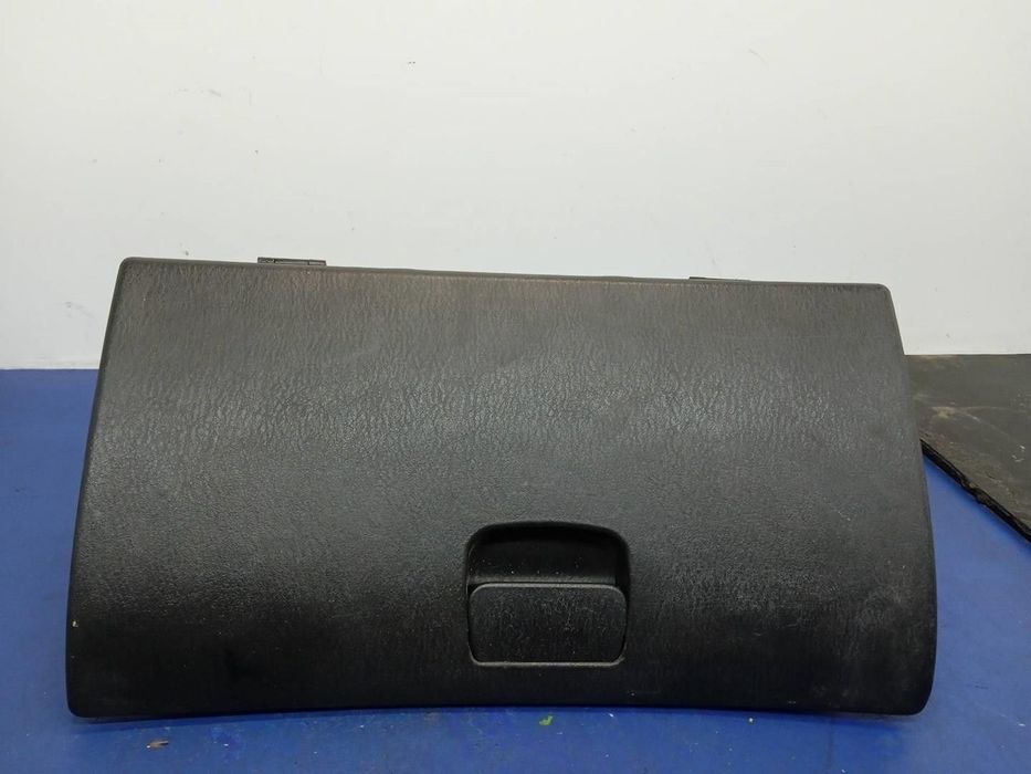 PORTA LUVAS HYUNDAI H-1 / STAREX LIMUSINA 2001 -D4BH